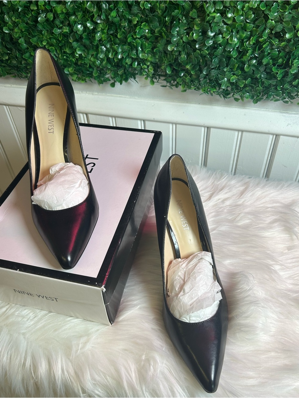 Ina Black Pointed Toe Leather Pumps
